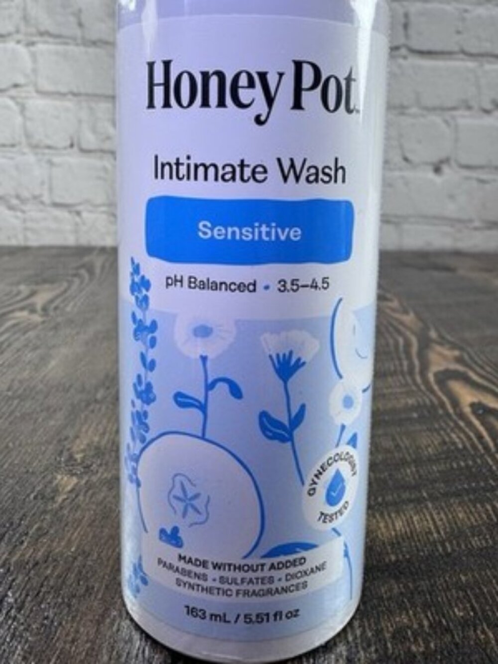 The Honey Pot Company - Sensitive Feminine Wash - Herbal Infused - PH Balanced - Picture 3 of 5
